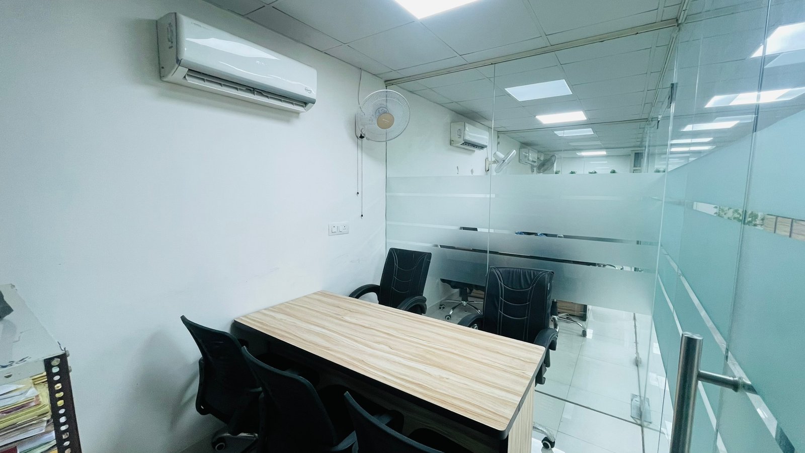 Prozify C-Scheme private cabin, Jaipur
